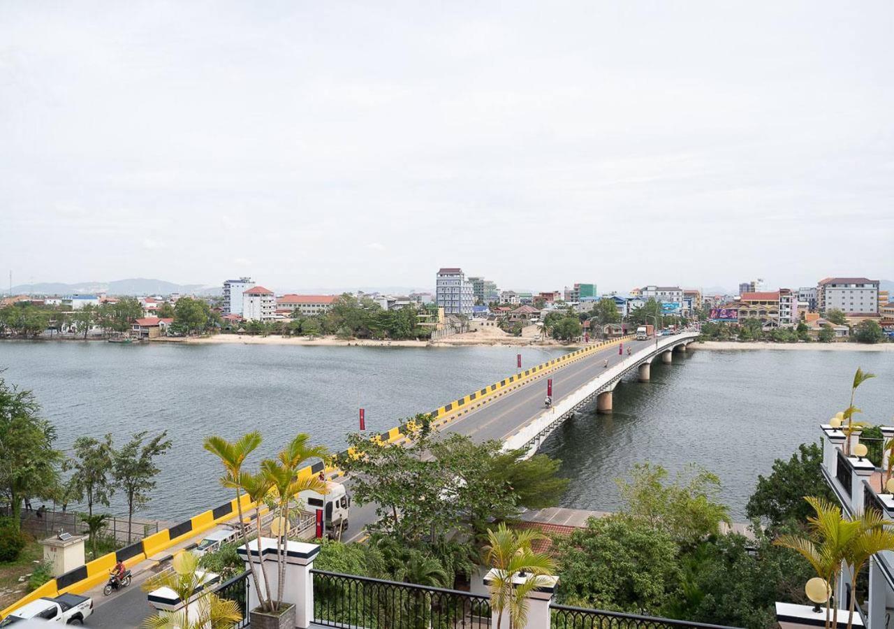 Hotel Kampot View Boutique Exterior foto